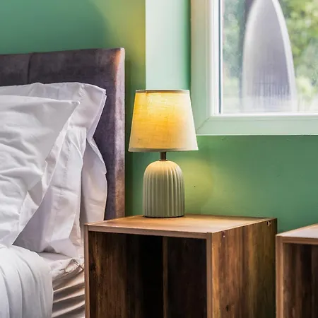 شقة Spacious For 5 People, Free Parking & Wifi ليدز